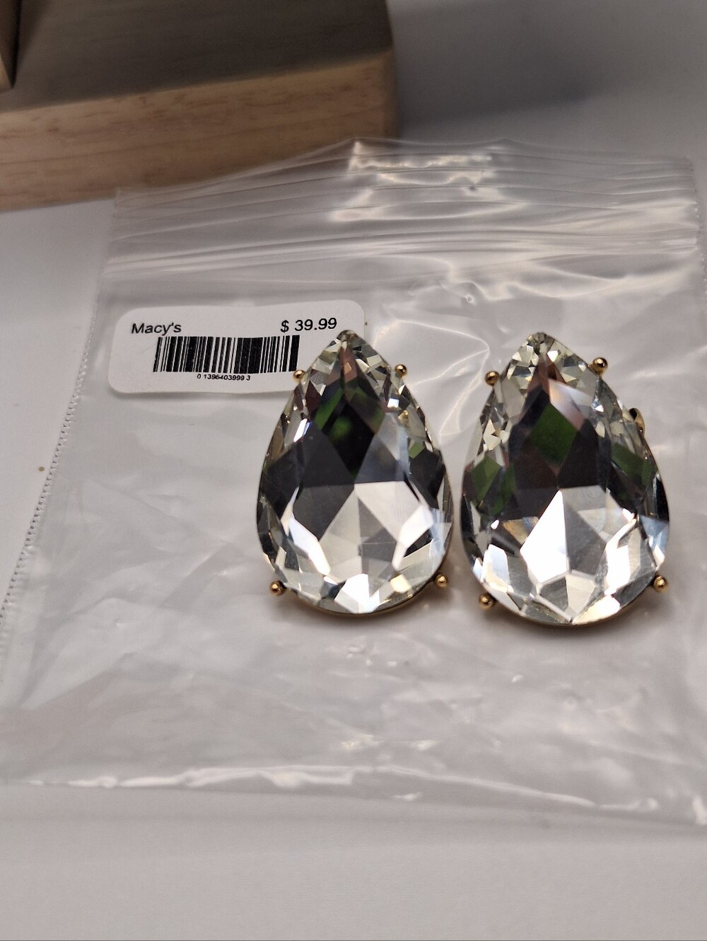 NWT Macy's Oversized Pear Cut Crystal Statement Stud Earrings | Gold Tone - Picture 4 of 13